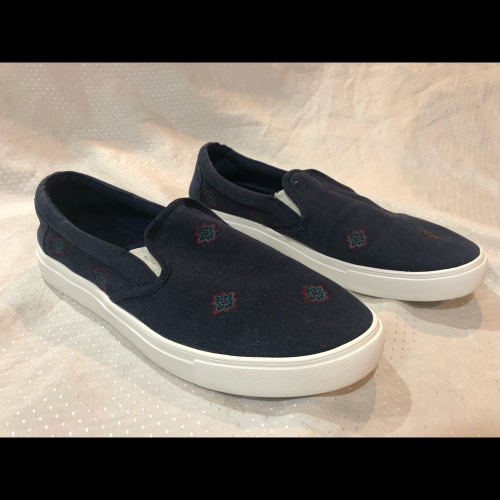 Brooks Brothers Slide on Sneakers